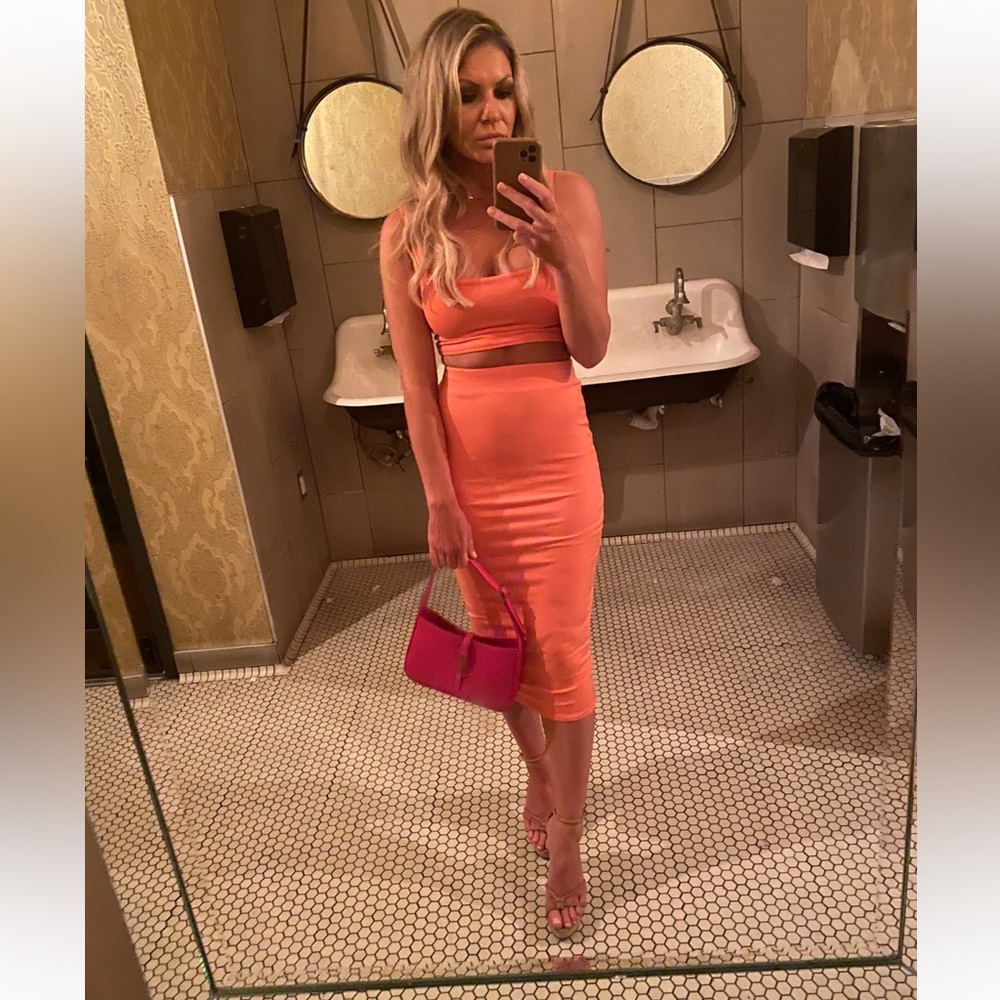 Orange skirt set